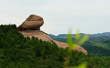 红榜诗人山野之水大美承德系列之二《磬锤峰•蛤蟆石》古诗三首（图3）