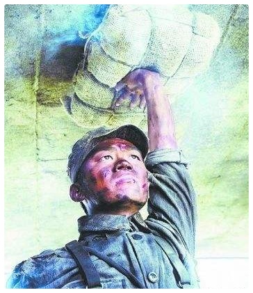 《共产党员跟我来》作者:宋协龙ll朗诵:暄言艺术团团员(图5)