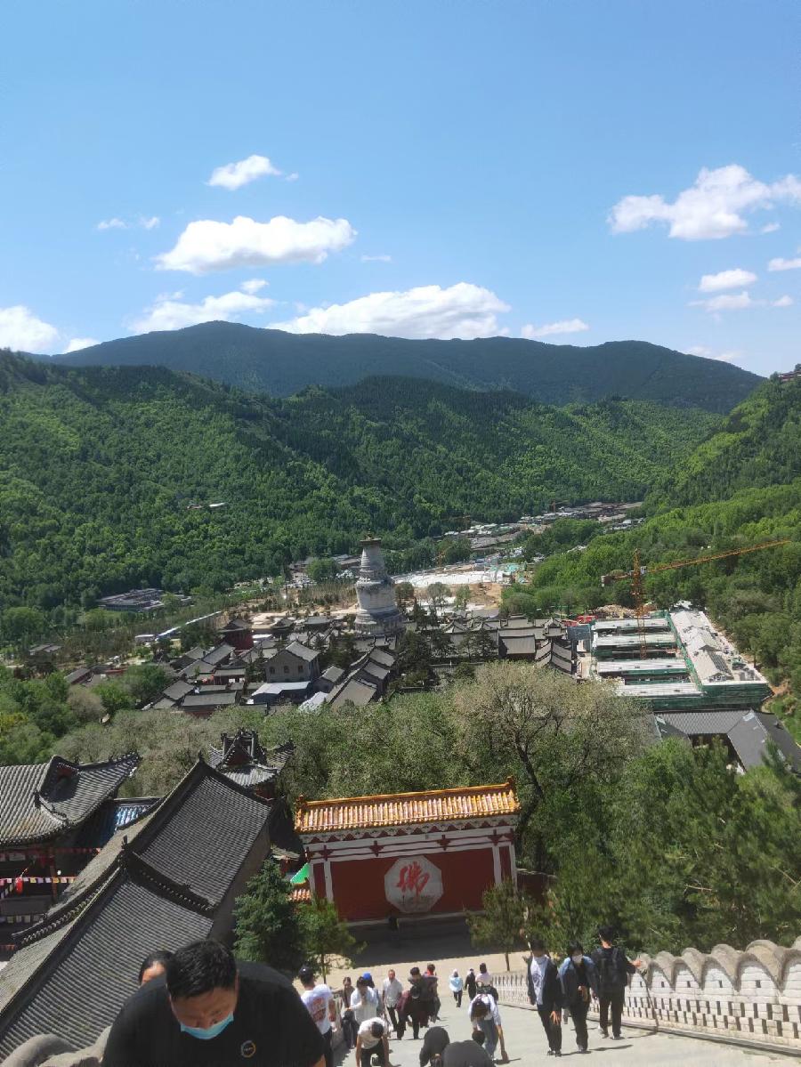 《五台山的山》作者/俏夕阳 主播/一土黄沙 审核/庆福 编辑/胡琴