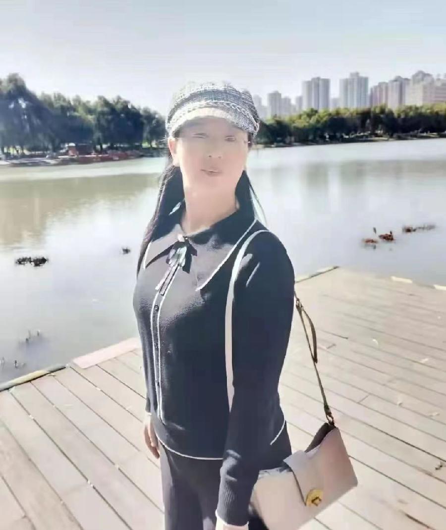 朗诵视频：韩英老师倾情演绎丁艳秋老师的佳作｜大地之子｜海外头条（图3）