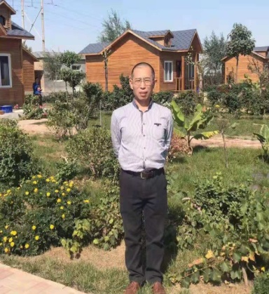傅强年题写刊名 众精英全力以赴 海外華英刊（图34）