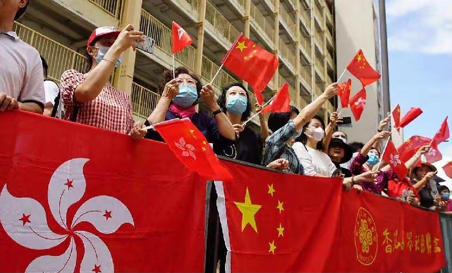 【新诗大观】庆祝香港回归25周年（诗二首）||文/王敏（图2）