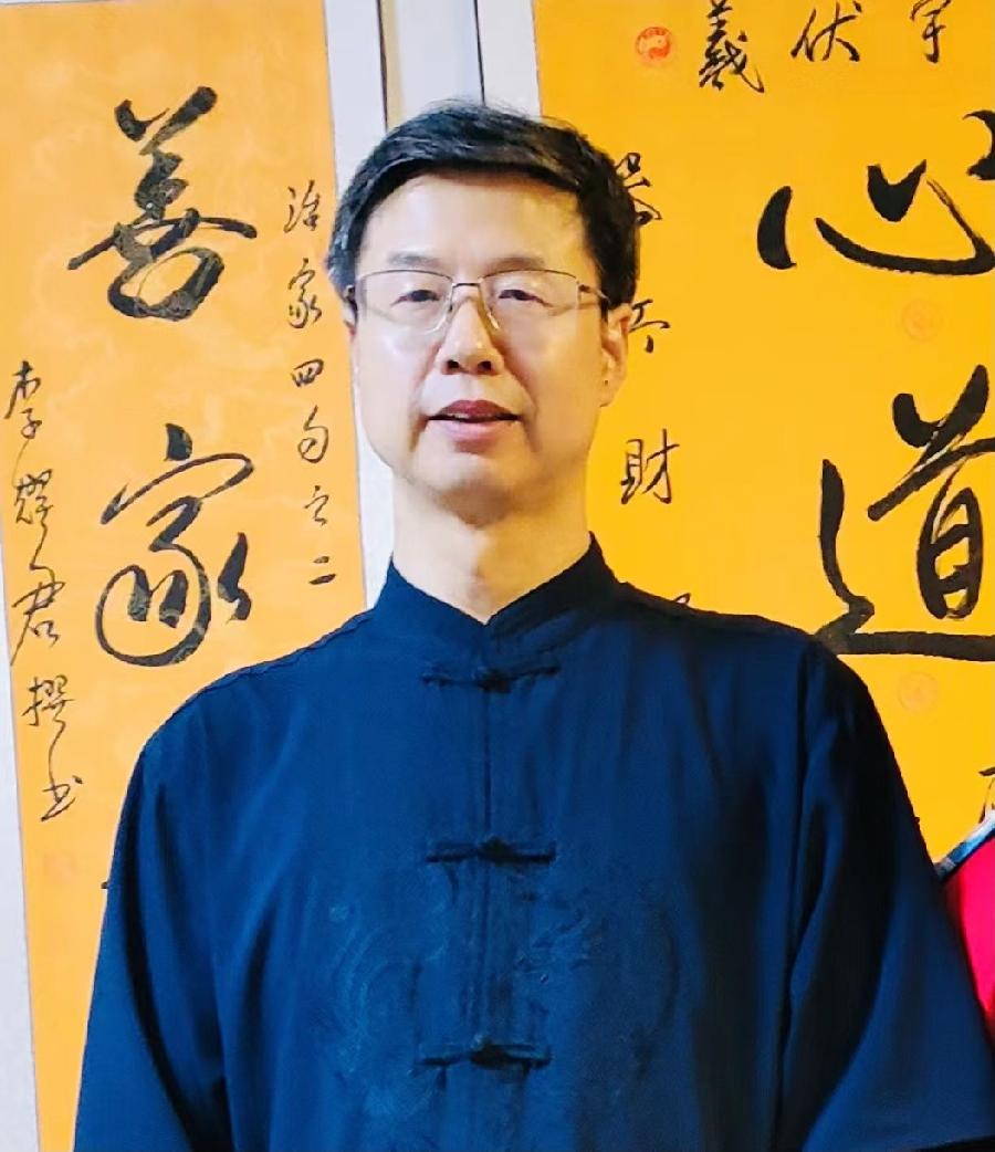 【诗题红叶•宏红诗社】《七月,我把诵歌献给党》‖作者:许刚 ‖主播:宏红 ‖审核:宏红(第1期)(图8)