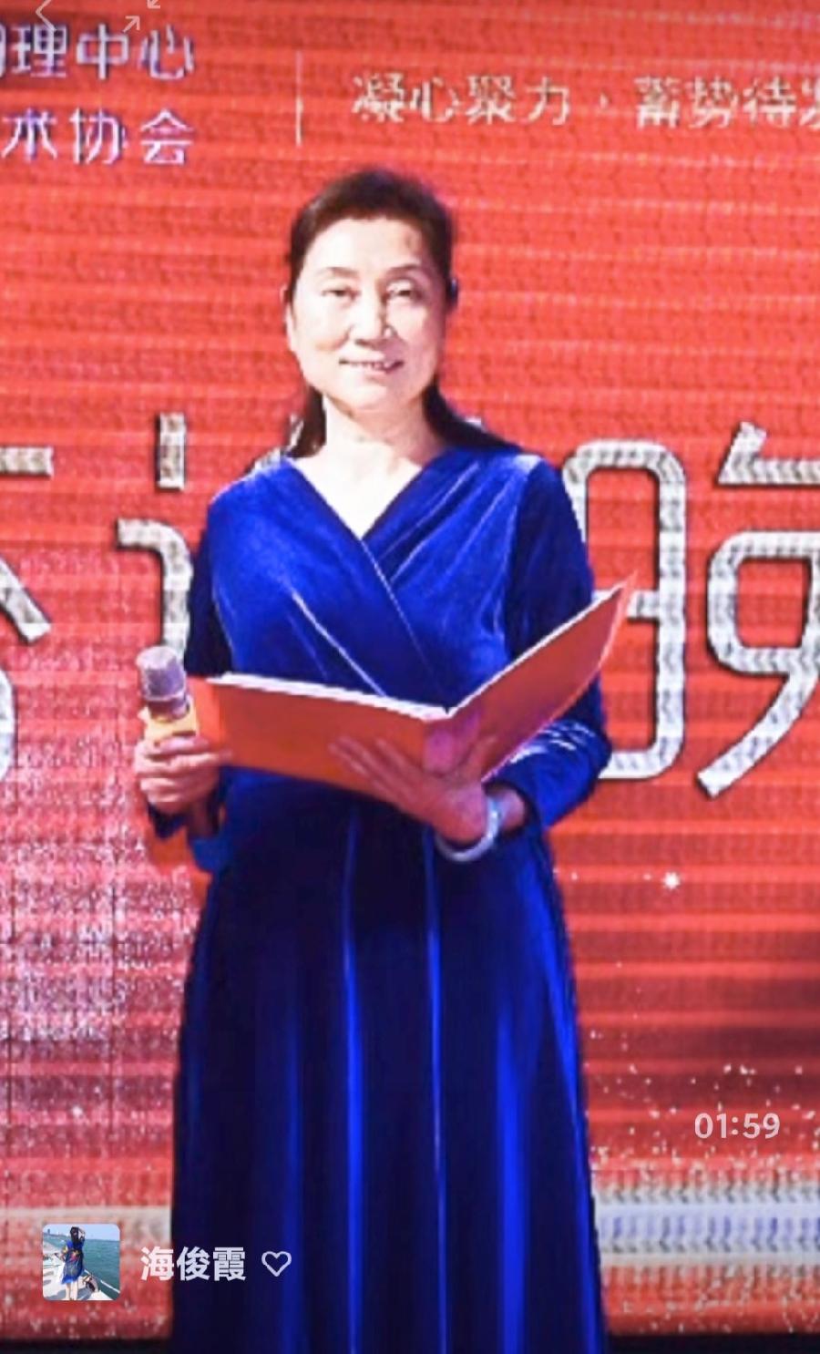 精英诵读 别开生面（图13）