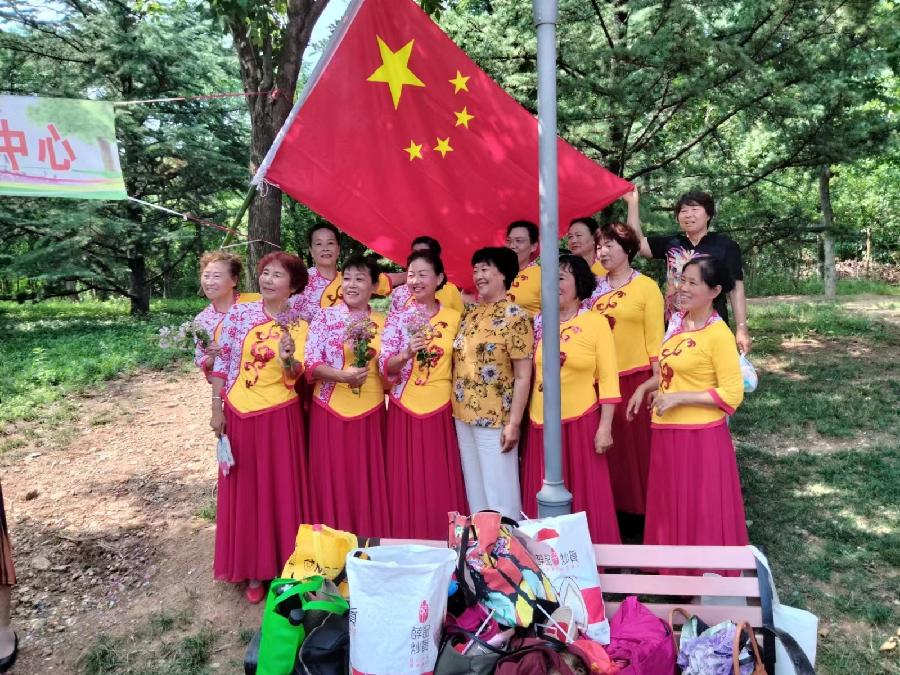 领秀歌舞团庆七一（图4）