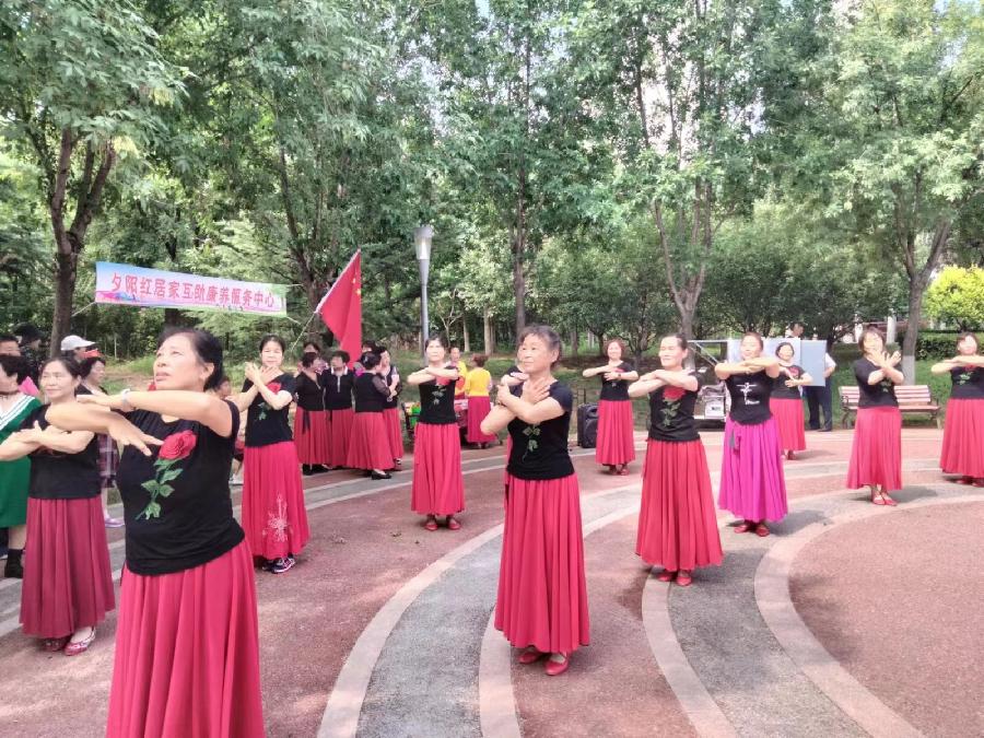 领秀歌舞团庆七一（图9）