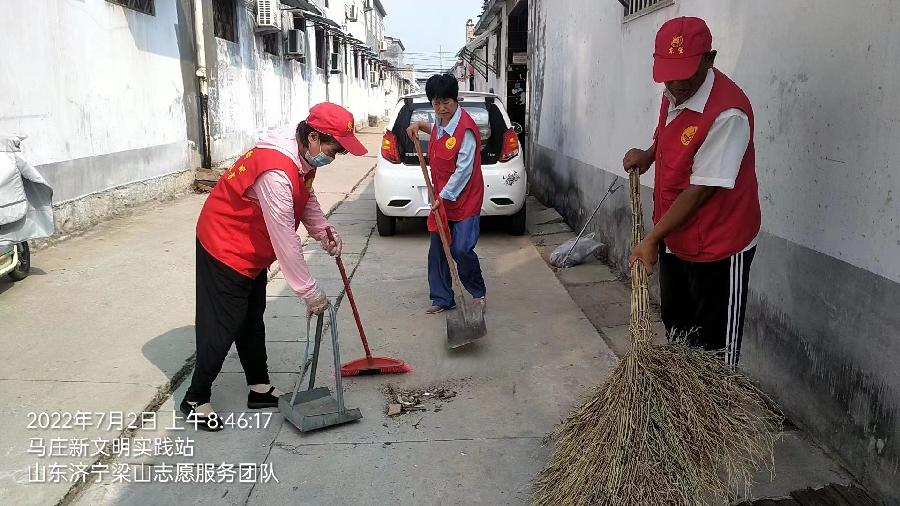创建美丽宜居社区 清理街道服务忙(图3)