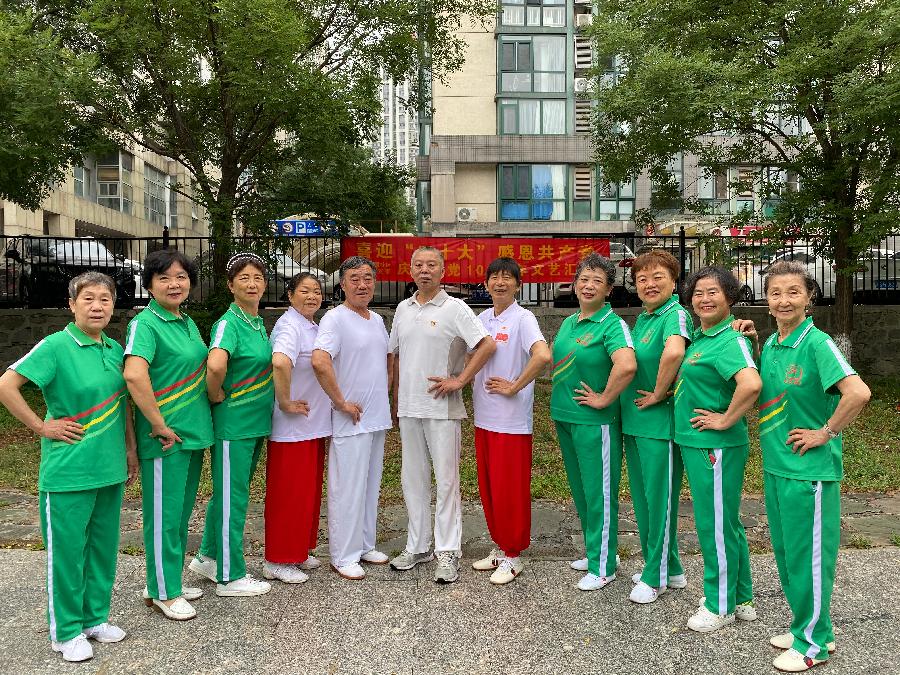 诗意传情诗社【喜迎“二十大”,感恩共产党】文‖舒才生 诵‖李华敏(888)(图12)