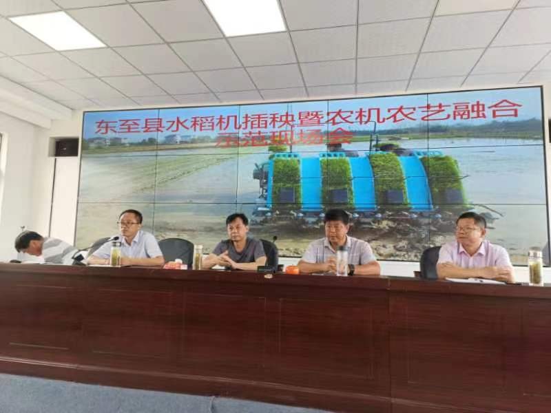 【当代文艺】《农机农艺融合,助力“两强一增”》作者:蒋四清(图3)