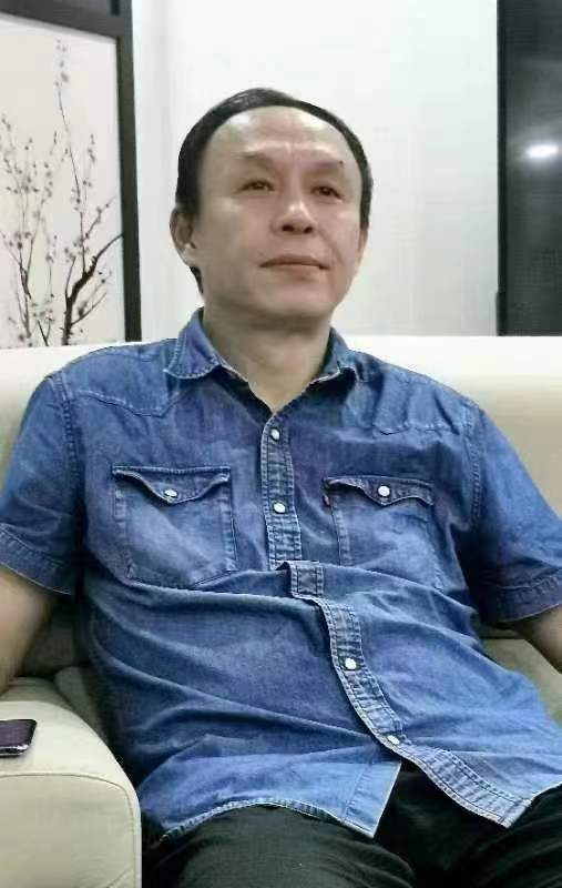 【英国文学】精品个人专辑《酒醉的安慰》(外三首)作者|晓江 - 谢离江(中国)、荐稿|邓瑛(德国)(图2)