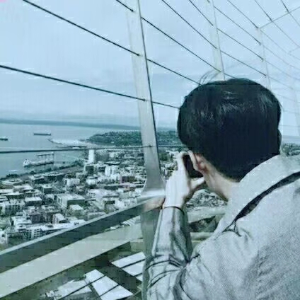 尹玉峰散曲：一枝花 • 凤爵｜旎诗：前世约函｜京港澳台世界头条总社发布