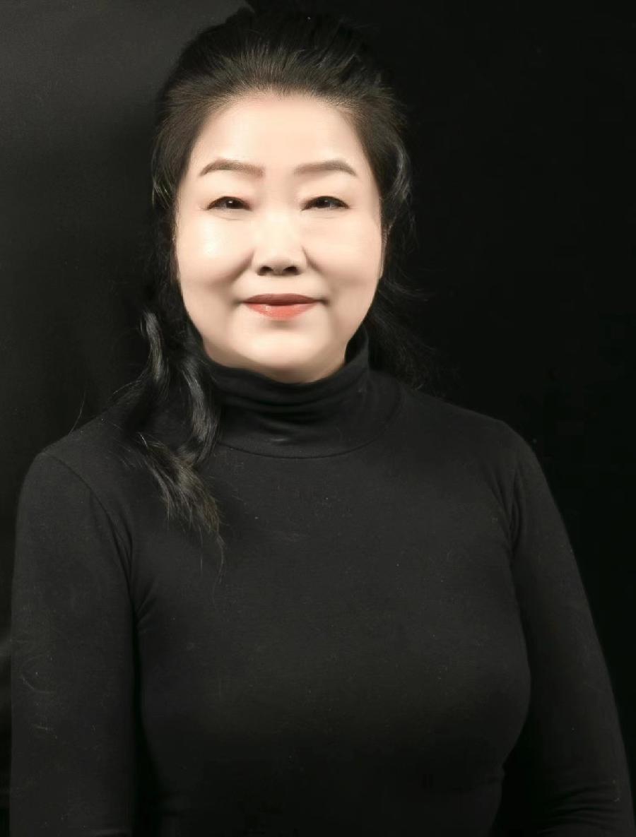 《中国爱情诗刊》【为你读诗】(第2739期) 主播:凤舞九天 作者:李云飞 审核:江飞(图3)
