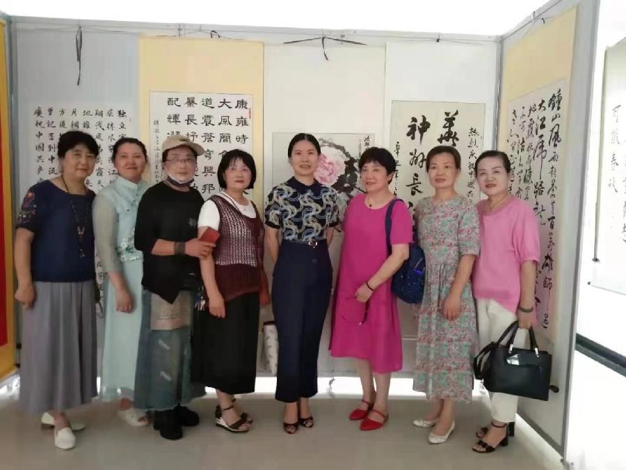 《宋玉萍国画选萃》作者：宋玉萍（图40）