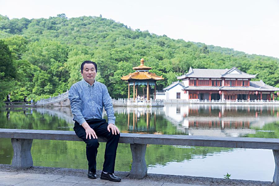 李文涛壬寅七月初感怀四章丨金牌主播细细的雨丨韵芘胡桂芹感赋丨中国桂林都市诗社745期（图6）