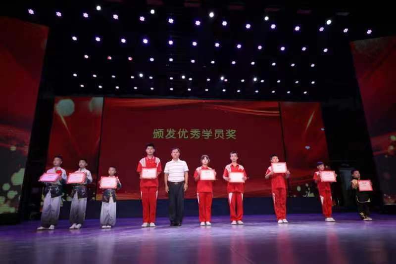观中心文武专场 武术表演有感～诗 || 周万风（图12）
