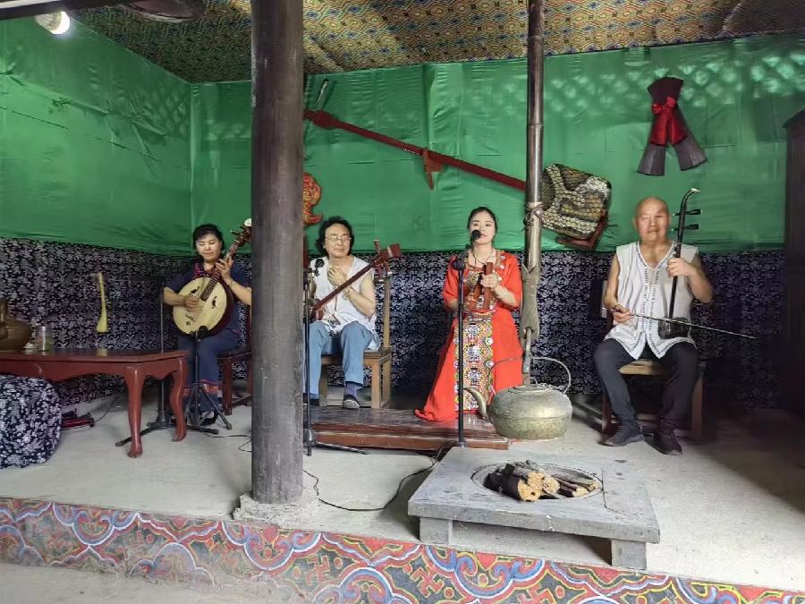 红霞旅游诗词九首(图37)