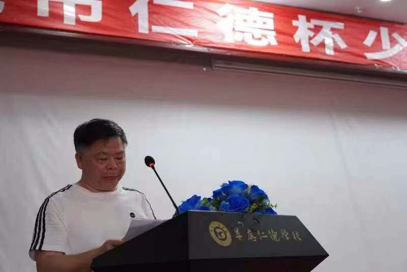 校园诗刊专栏‖喜棋坛后继有人 文/王界明 诵读 / 伊月儿(图5)