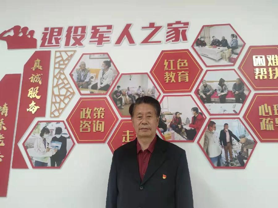 《中国爱情诗刊》【中国爱情诗人档案】(第4694期)新疆诗人:村墨人的诗(图2)