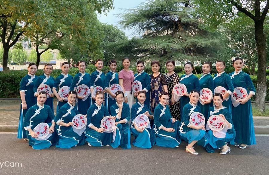 南湖老年大学舞蹈队再获殊荣