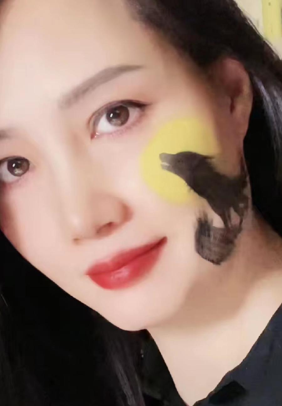 《世界网络诗歌史(3)美女画家的金手指》文/老男孩 诵/弘华【世界诗人名人展】(5691)(图5)