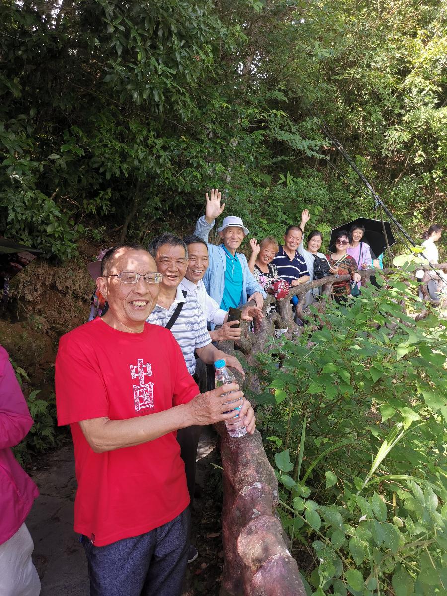 诗意传情诗社【苏马荡】文‖兰光武 诵‖李华敏(931)(图9)