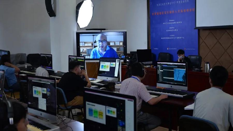 在五彩斑斓中绘制音乐画卷——王安潮教授精彩课程回顾(五)(图13)