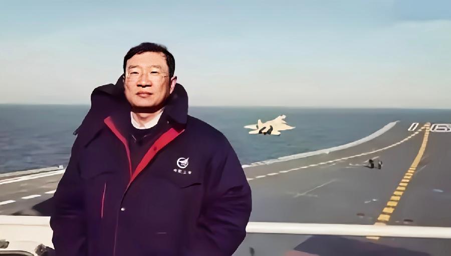 银龄朗诵艺苑 敦京兰朗读《我的爸爸——纪念航天英雄罗阳》作者:吴言姜川(图2)
