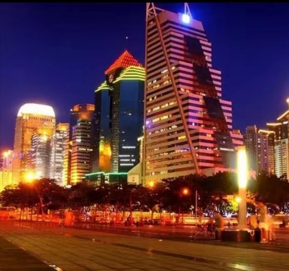 纪念深圳市成立四十三周年＿＿热土深圳（千字诗）文／潘毅（图4）