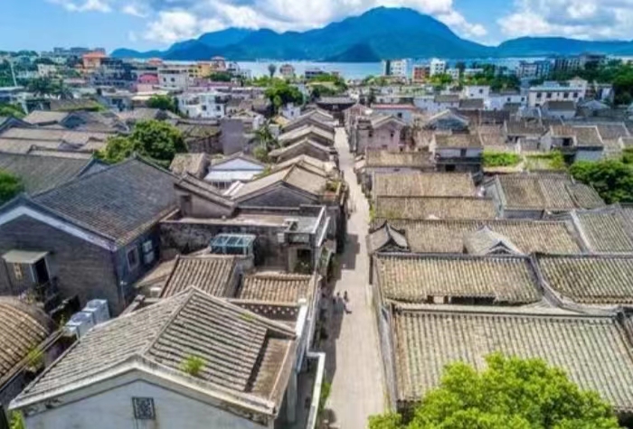 纪念深圳市成立四十三周年＿＿热土深圳（千字诗）文／潘毅（图22）