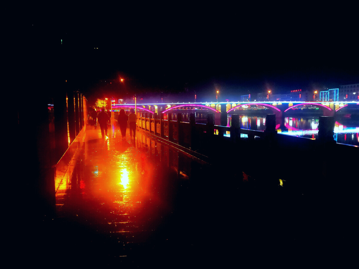 092200482.jpg 987041605.jpg