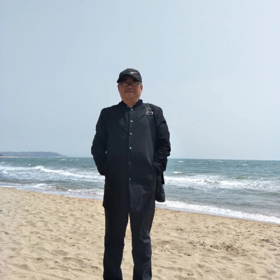 《汤晓伟-散文选》