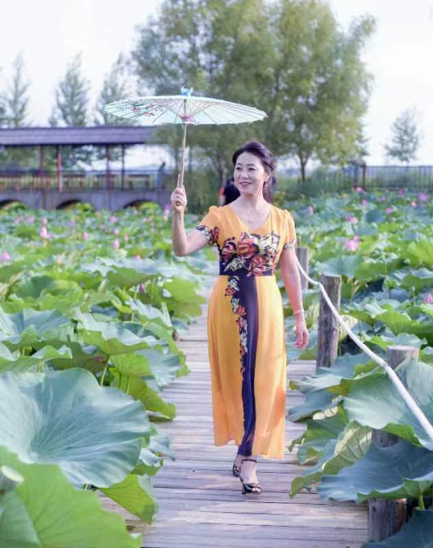 桂太平先生《夏日情怀》格律诗专辑｜金牌主播虹｜中国桂林都市诗社750期（图5）