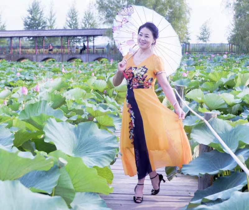 桂太平先生《夏日情怀》格律诗专辑|金牌主播虹|中国桂林都市诗社750期(图9)