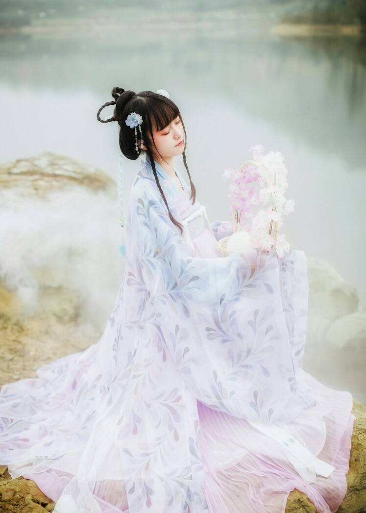【鹧鸪天1至14韵诗集】作者 青苹果（甘肃天水）【冰心文化传媒】主编 冰心（图6）