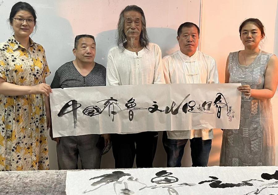 【雅诗总会】二塘米酒飘香溢香山八怪舞东风‖艺术家萧宽(图25)