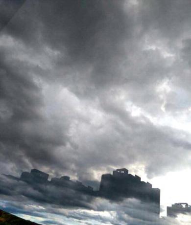 【七律】·暴雨（平水韵） 文/周锦辉（图4）