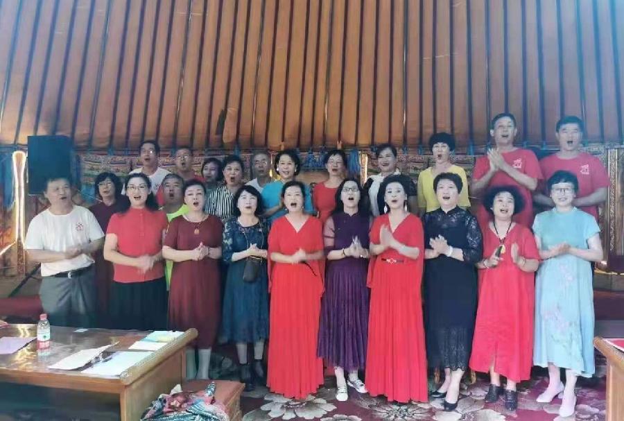 【音视频】一群人，在一起 朗诵：卓然 天籁之音 作者：张焕中（第38期）（图12）
