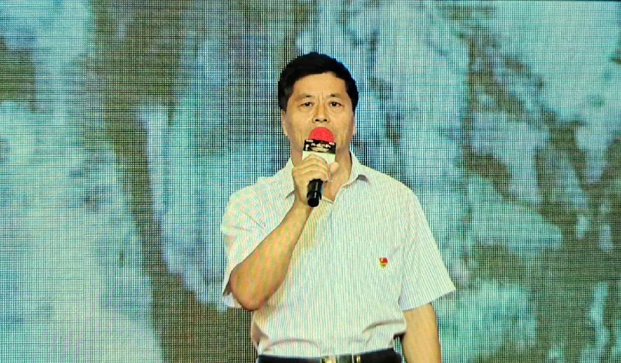 潘洋/《兵团战歌》:在真实与虚构间重回“现场” 诵读/快活林【苏河清音】上海头条【第958期】(图10)