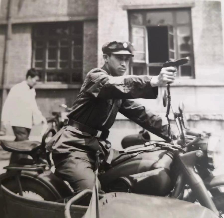 ［军旅情怀］武装警察//文/天地（图2）