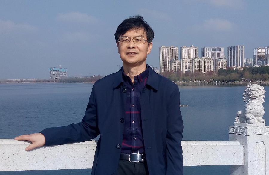 巴黎文学苏沪浙分社003期微刊《八一军旗别样红》（图129）