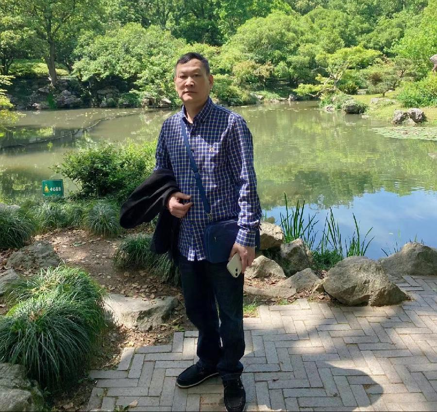 巴黎文学苏沪浙分社003期微刊《八一军旗别样红》（图152）