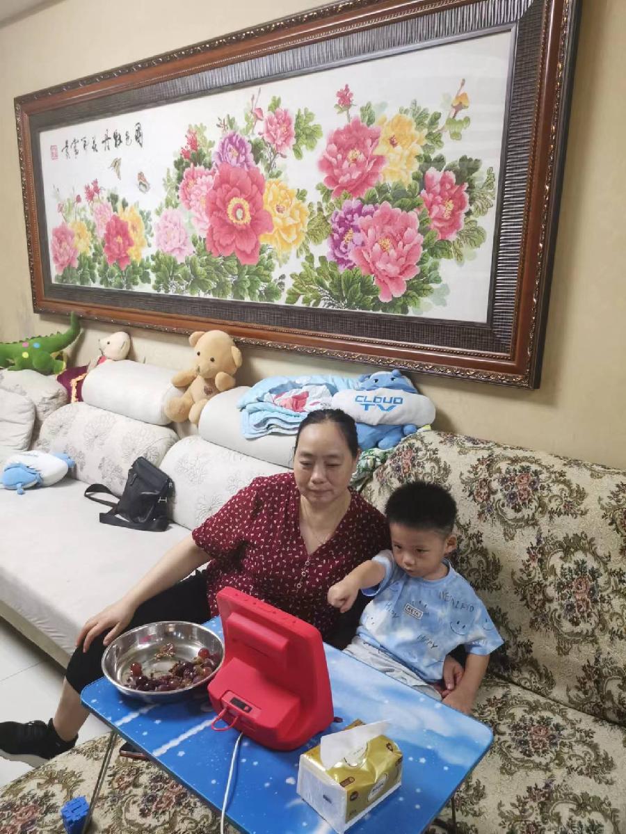 诗意传情诗社【乡愁】文‖兰光武 诵‖李华敏(941)(图16)