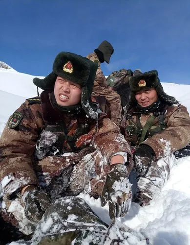 纪念“八一'建军节‖文图/赵京氵，书法/太行山人武功（图8）
