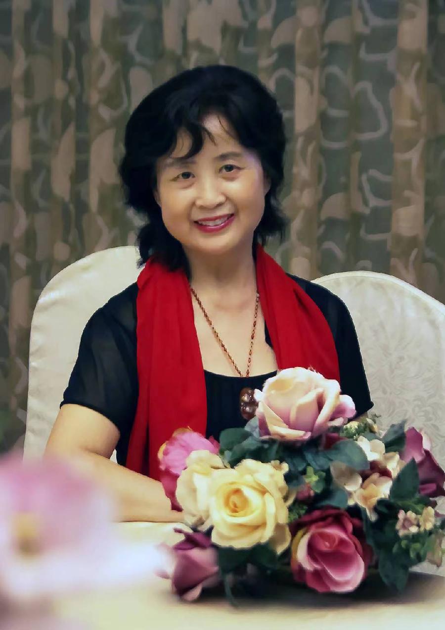 王厚蓉朗诵当代诗人雪枫作品《你,从未走远》(图3)