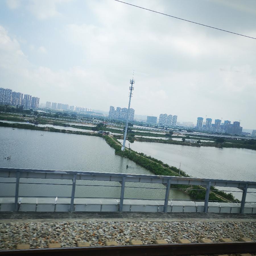 五十余岁赴嘉昌 文/苏州漫