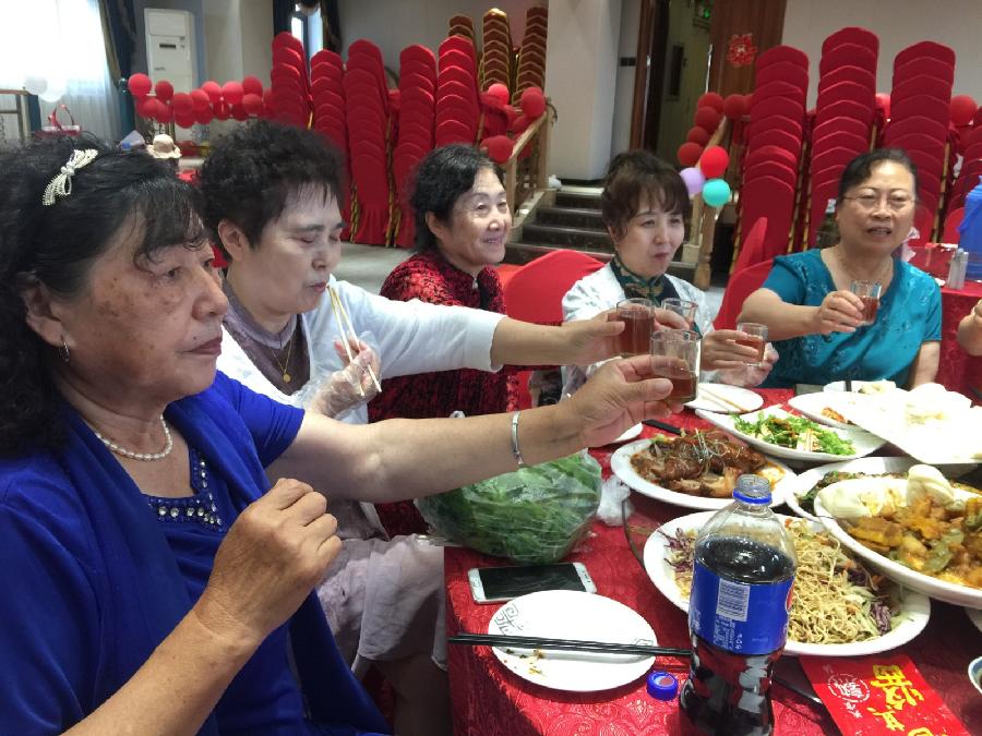 崇文社区雨花评剧团八一联欢隆重谢幕（图35）