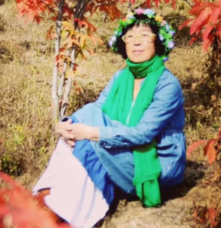 齐英华诗歌《我们的距离如此忧伤而美丽》主播：杨丽英 编辑：小鱼儿 【北疆头条】（第258期）（图5）