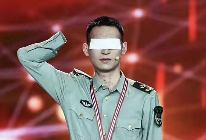 【新诗大观】八一勋章——杜富国||文/刘海生