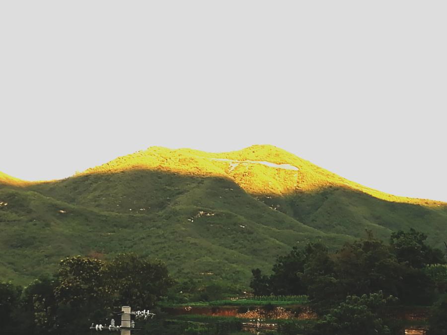 寻美井陉 | 组照《井陉天路奇观， 日照金山银山》| 吴义刚（图6）