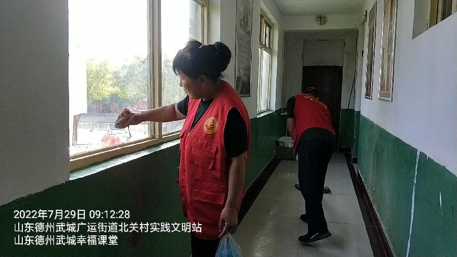志愿者任劳任怨 服务文明实践站(图3)